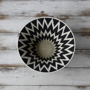 Gallery Grade Protea Basket - Black & Cream